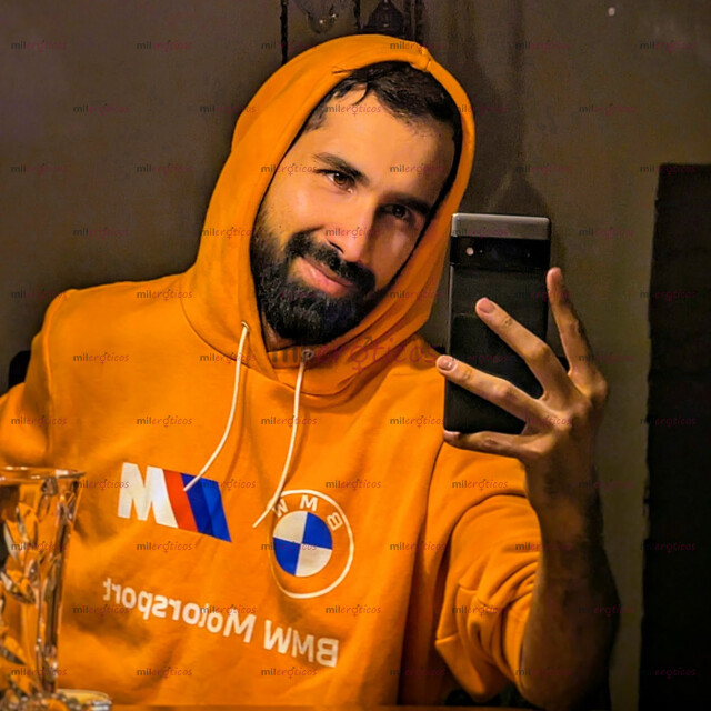FOTOS DE MIDDLE EASTERN GUY TALL, HAIRY TOP (FLUENT ENGLISH)