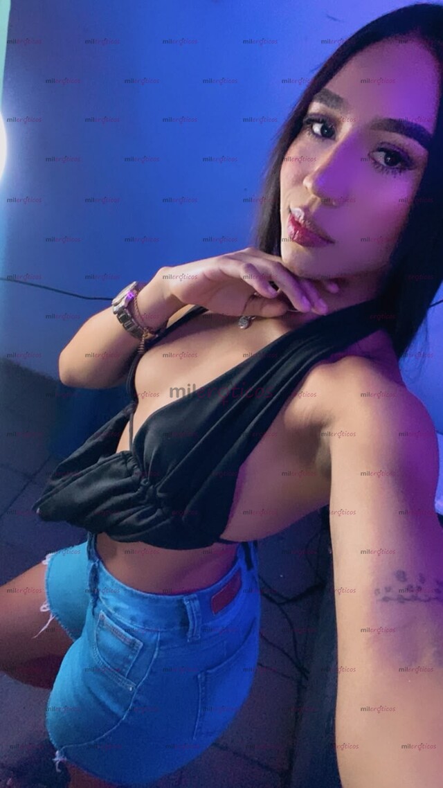 FOTOS DE DELICIOSA CHICA, TODO UN BOMBON QUE TE QUITARA EL ESTRES PASANDO UN BUEN RATO