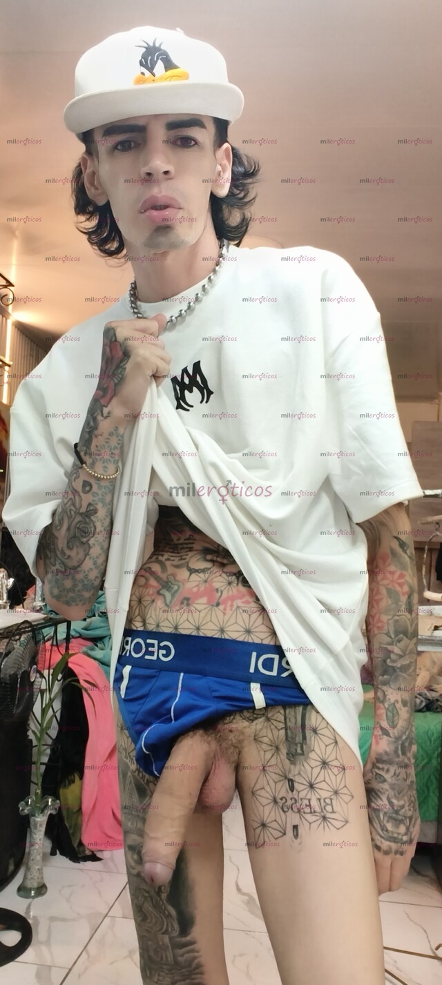 FOTOS DE FLACO BLANCO VERGON ACTIVO TATUADO CON SITIO