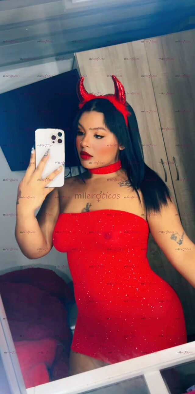 FOTOS DE CAMILA HERMOSA DE PIEL CANELA SUAVE Y DELICIOSA.