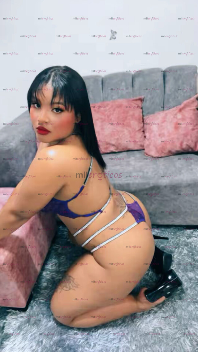 FOTOS DE CAMILA HERMOSA DE PIEL CANELA SUAVE Y DELICIOSA.