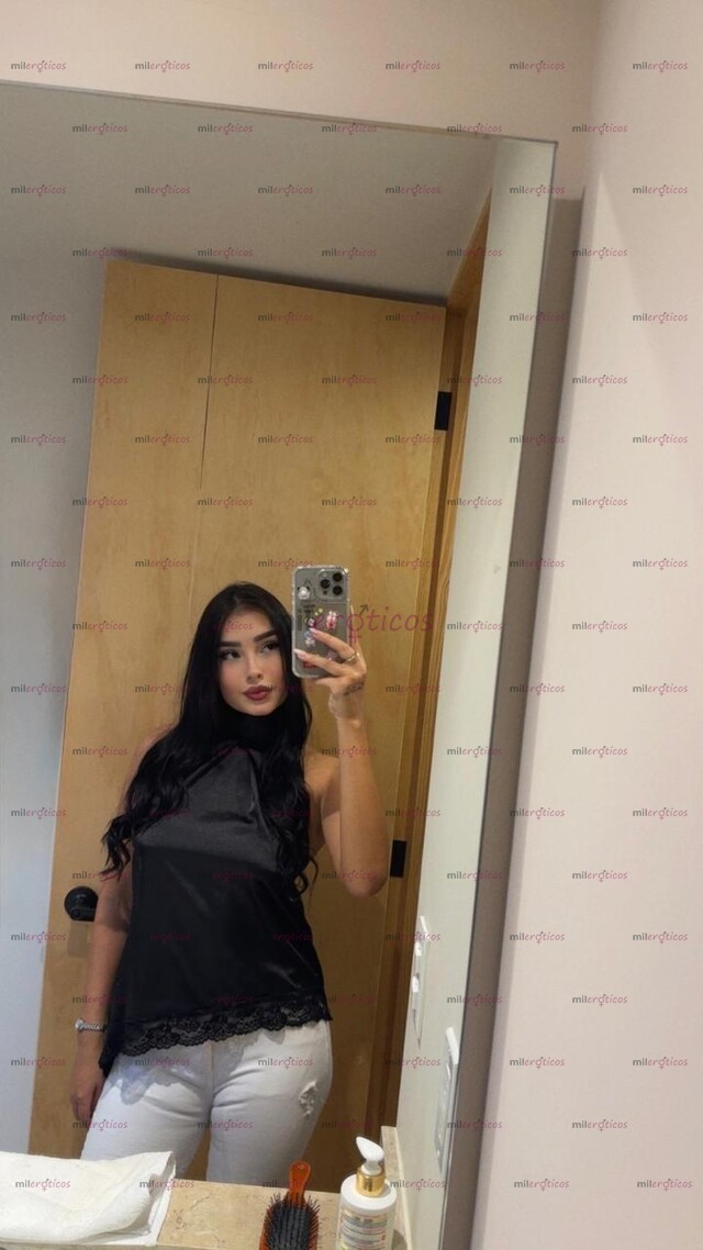 FOTOS DE PARA GUSTOS EXIGENTES! SUPER ACCESIBLE Y GUAPÍSIMA COLOMBIANA DELGADA FOTOS REAL