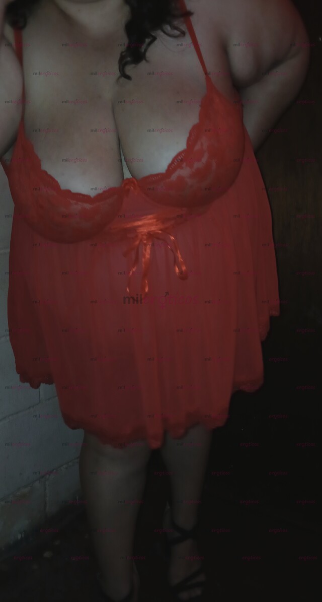 FOTOS DE NATHALIA LEON GORDITA PECHOS GRANDES MILF