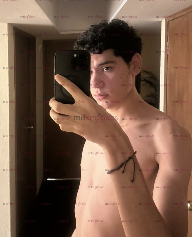 FOTOS DE PASIVO DISCRETO: TWINK, ALTO, DELGADITO Y BLANQUITO. LISTO PARA TI
