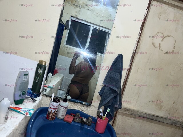 FOTOS DE EMILY CHICA TRANS EN BUSCA DE SALIDITAS DISPUESTA A HACER TODO