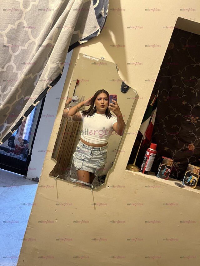 FOTOS DE EMILY CHICA TRANS EN BUSCA DE SALIDITAS DISPUESTA A HACER TODO