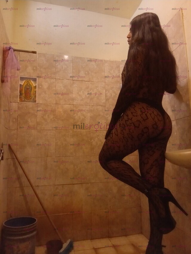 FOTOS DE SOY LUISA TU PUTITA FAVORITA Y ESTOY AQUI PARA CUMPLIR TODAS TUS RICAS FANTACIA.