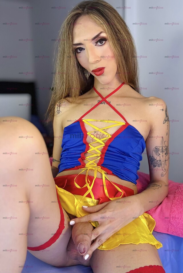 FOTOS DE EXPERTA EN PRINCIPIANTES, FEMENINA, EDUCADA, CABELLO Y CUERPO NATURAL DEPILACIÓN