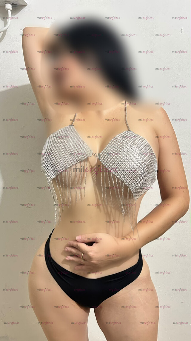 FOTOS DE MILF SÚPER CHICHONA, VIENTRE PLANO Y MARCADO, LO MÁS EXQUISITO QUE VAS A PROBAR