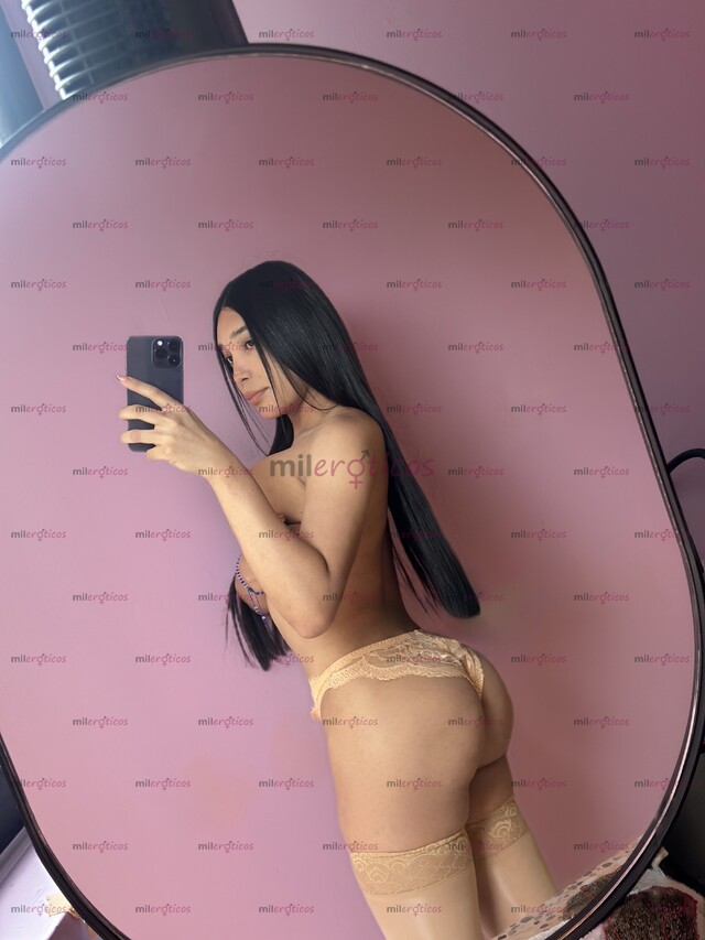 FOTOS DE UNA NIÑA LINDA EL TU CIUDAD CON UN CUERPO Y CARAMELO RICO