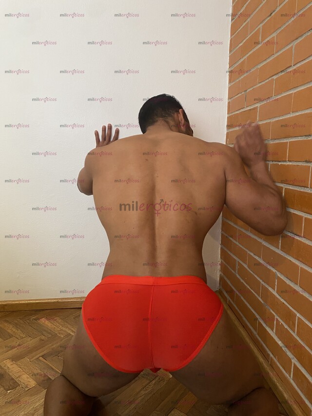 FOTOS DE DANTE SANTINO: STRIPPER, FÍSICOCULTURISTA