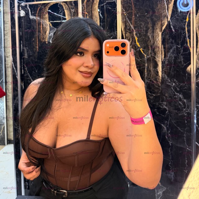 FOTOS DE HERMOSA GORDITA TETONA,POCOS DÍAS EN TU CIUDAD