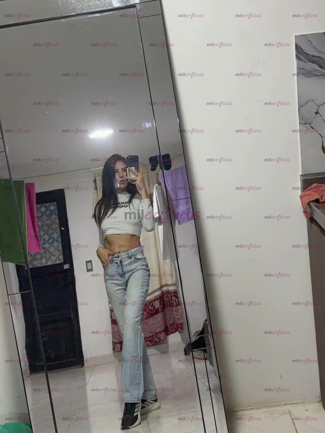FOTOS DE LLEGÓ TU FLAQUITA, APRETADITA Y BIEN BONITA