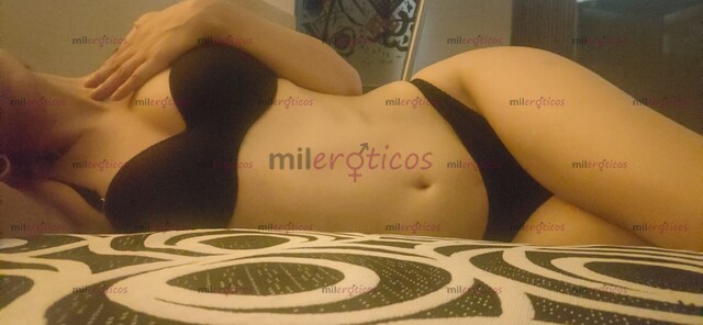 FOTOS DE HOLA CHICA HOT MUY GUAPA Y ATREVIDA LISTA PARA HACERTE DISFRUTAR
