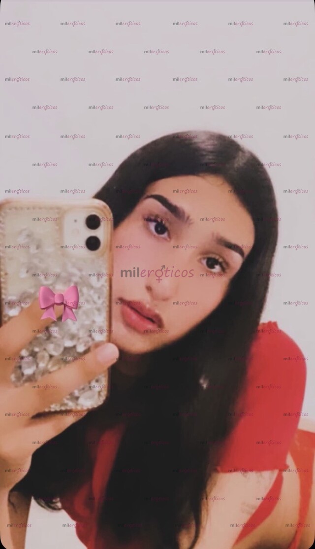 FOTOS DE BELLEZA JUVENTUD ES LO QUE NECESITAS DE ESTA MUÑEQUITA ( SOLVENTES)