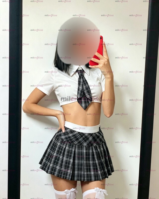 FOTOS DE CHAVITA DE 19 AÑOS SÚPER BUENA ONDA Y EXUBERANTE