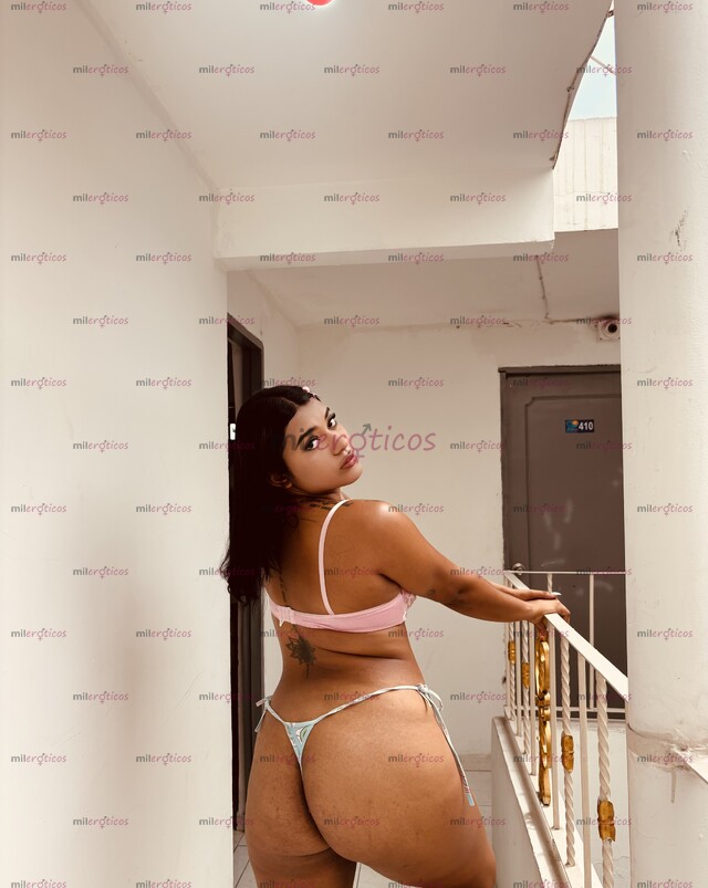 FOTOS DE SOY UNA MILF CON GANAS DE SATISFACER TUS DESEOS, TE ESPERO ANÍMATE YA.....