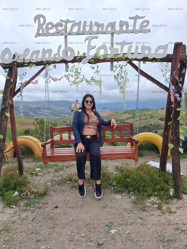 FOTOS DE DANIELA LUTTINGER HERMOSA TRANS FEMENINA Y VERGONA