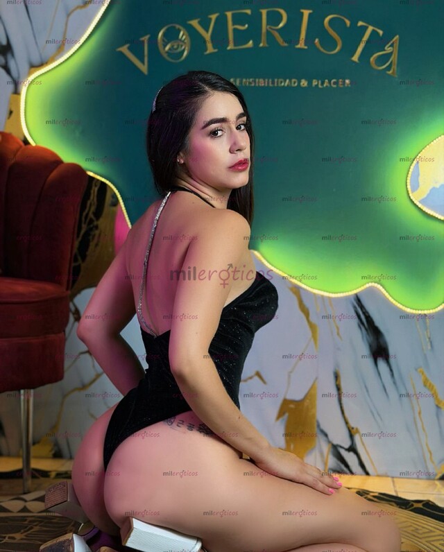 FOTOS DE ... ZAMARA !!100% NATURAL DIOSA EN SEX ORAL !!