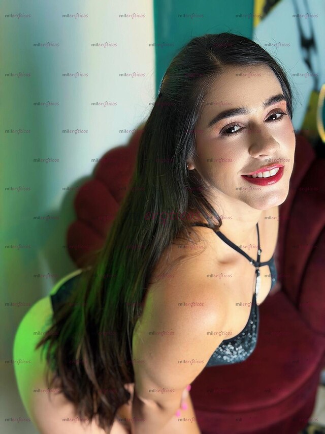 FOTOS DE ... ZAMARA !!100% NATURAL DIOSA EN SEX ORAL !!