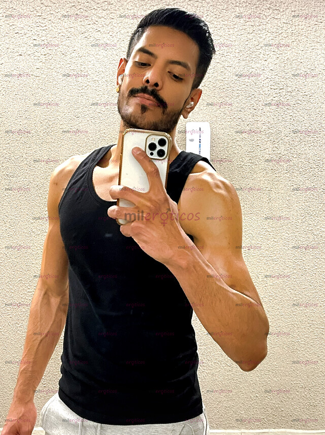 FOTOS DE GERARDO VATO LATINO XXL24CM! EL MERO BRAZO DE ALBAÑIL!