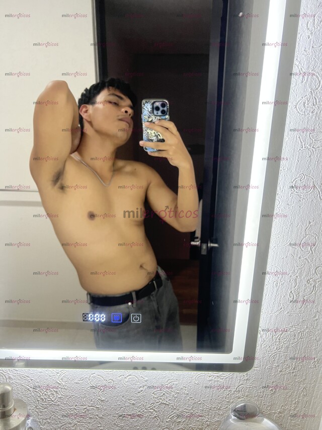 FOTOS DE JOVEN MASAJISTA 21 AÑOS DISPONIBLE S L. RELÁJATE Y DISFRUTA UN RICO MASAJE.