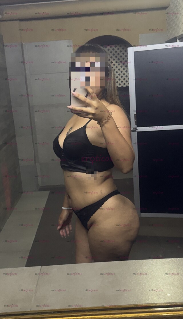 FOTOS DE LINDA CHAPARRITA , INICIANDO , DISPUESTA A SATISFACERTE CORAZÓN