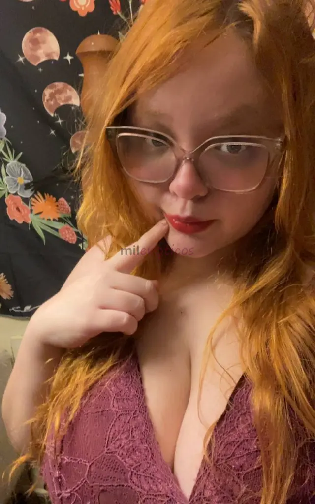 Disponivel para sessoes de domme e submissa virtual aborde com educacao e objetividade sobre o que busca i speak in english also come and find more of...