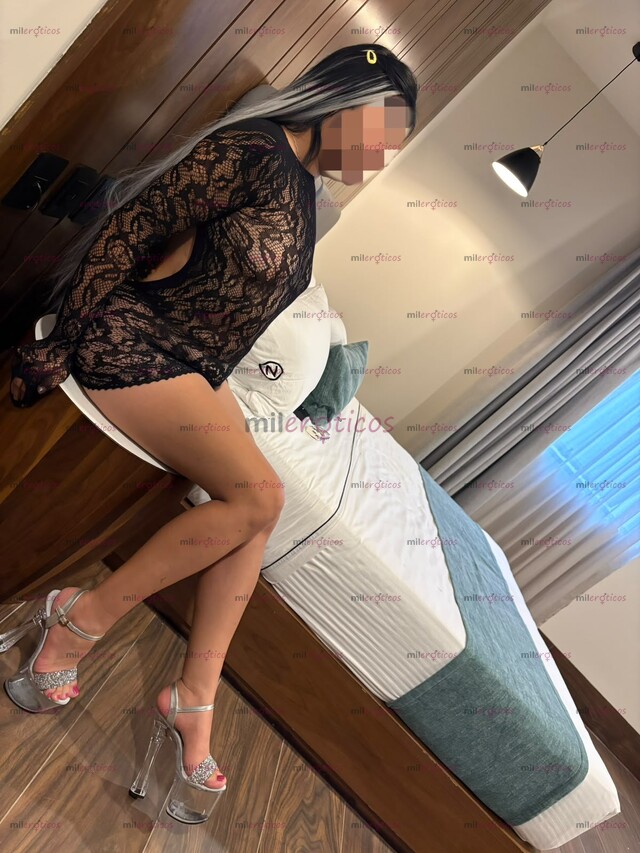 FOTOS DE VIOLETA HERMOSA CHICA DISPUESTA A EXPERIMENTAR CONTIGO