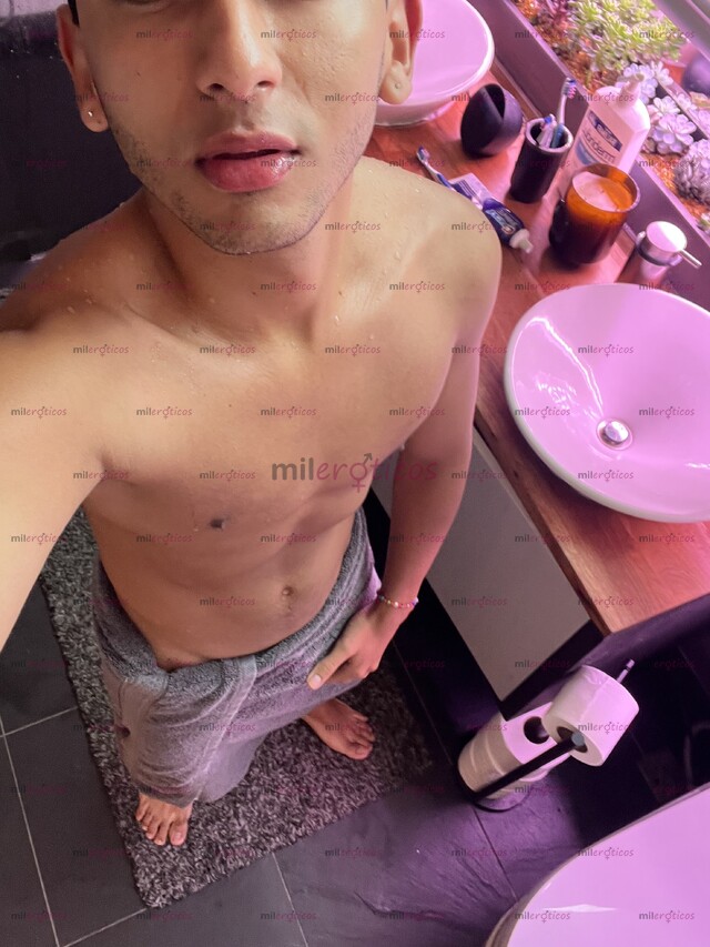 FOTOS DE PLACER, DESEO Y EXCLUSIVIDAD. SOY TU PRÓXIMO CAPRICHO.