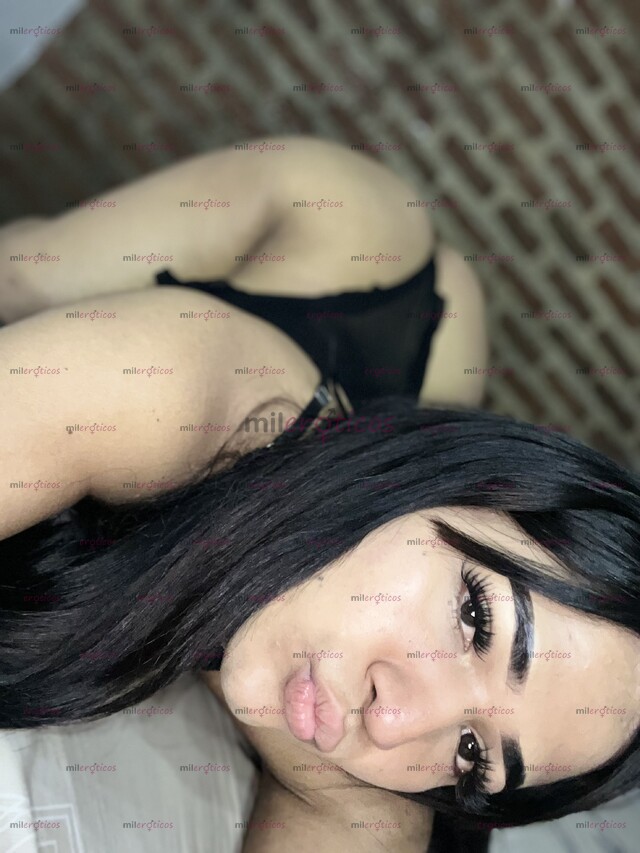 FOTOS DE UNA MORENITA CULONA IRRESISTIBLEY MAMADORA
