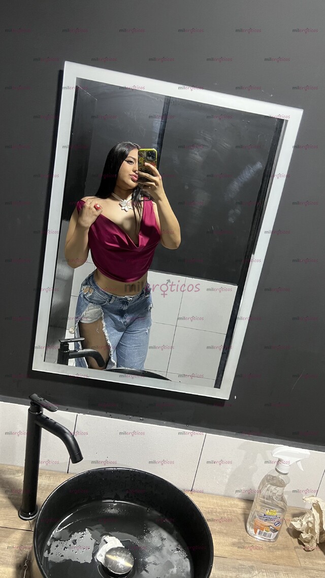 FOTOS DE JADE, ACTITUD, CURVAS Y MUCHA QUÍMICA ELEGANCIA, SENSUALIDAD Y BUENA VIBRA