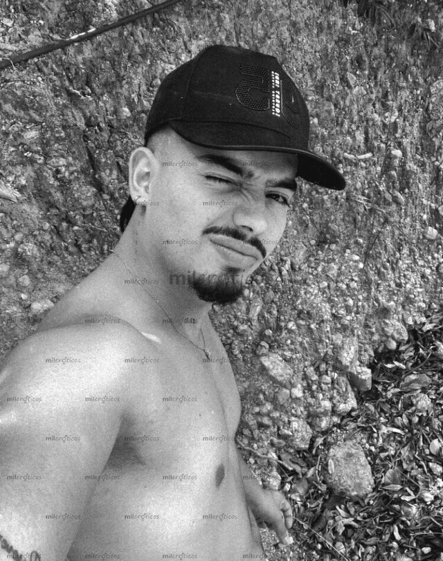 FOTOS DE HOLA SOY THIAGO UN JOVEN ACTIVO MUY CALIENTE