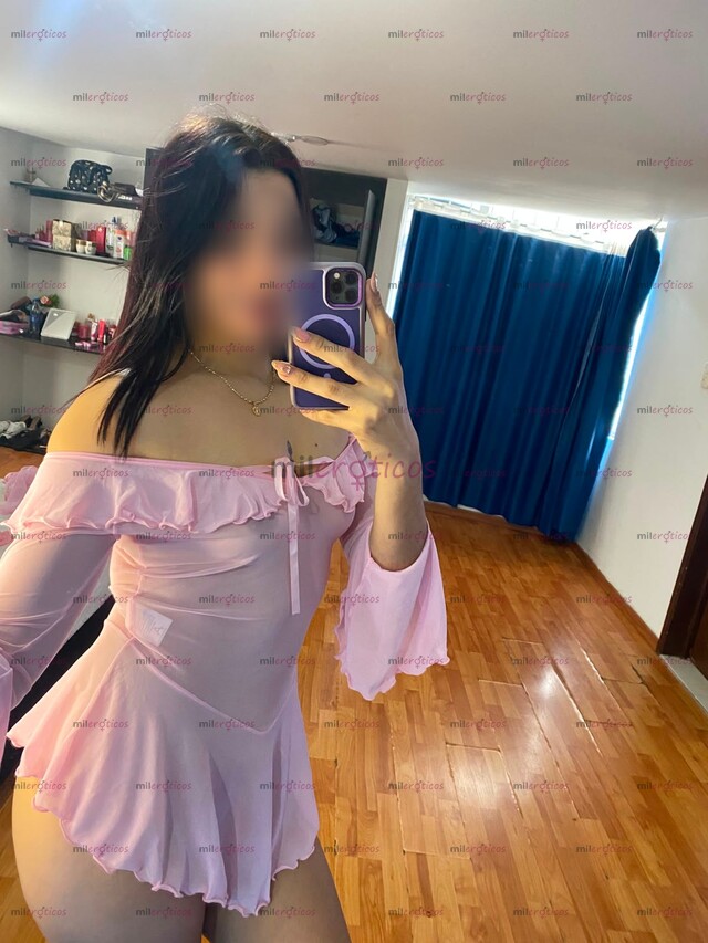 FOTOS DE ENCANTADORA FLACA SENSUAL Y NATURAL PARA UN RATO AGRADABLE