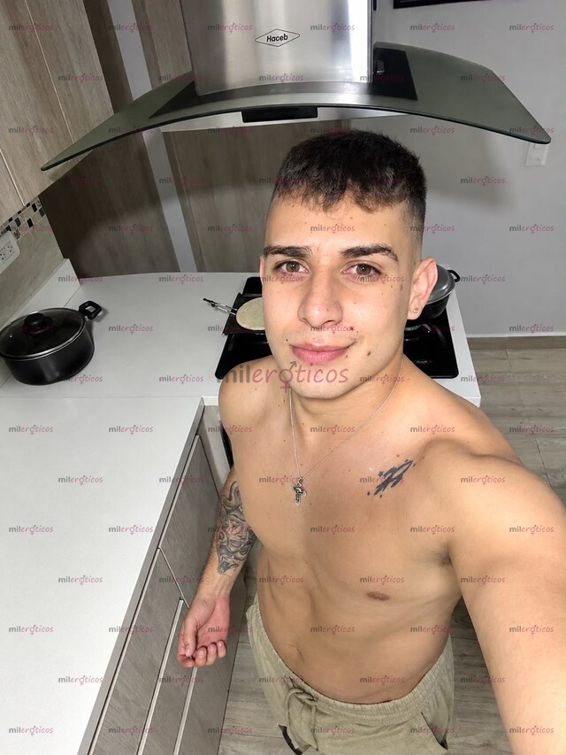 FOTOS DE JOVENCITO 20CM DE VERGA , MENTE ABIERTA.