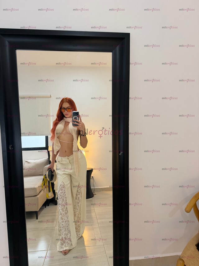 FOTOS DE ALEXANDRA BRONX , CHICA TRANS LINDA Y FEMENINA.
