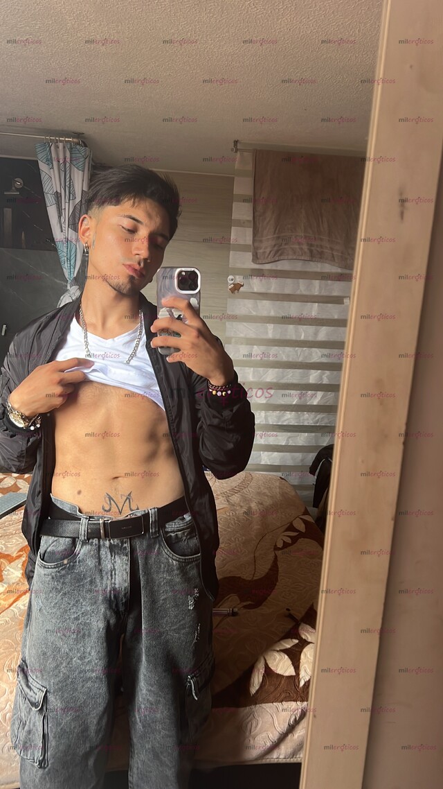 FOTOS DE FLACO ENCANTADOR ARRECHO VERGON CON SITIO VIP