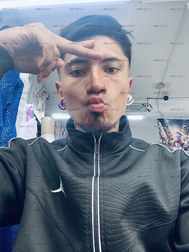 FOTOS DE FLACO ENCANTADOR ARRECHO VERGON CON SITIO VIP