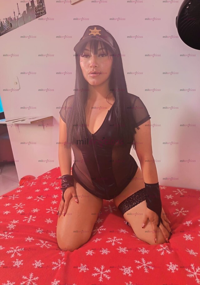 FOTOS DE UNA LINDA CHAPARRA VEN Y JUEGA CON MIS CURVAS PERFECTAS PARA TI