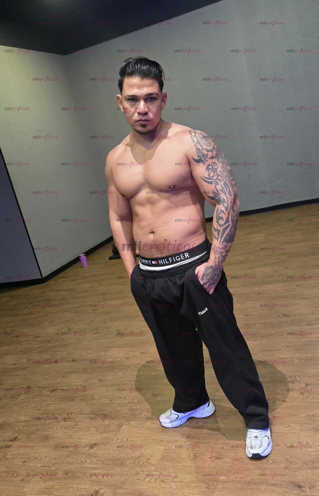 FOTOS DE MACHO ACTIVO DOMINANTE NUEVO EN LA CIUDAD CON APTO PRIVADO