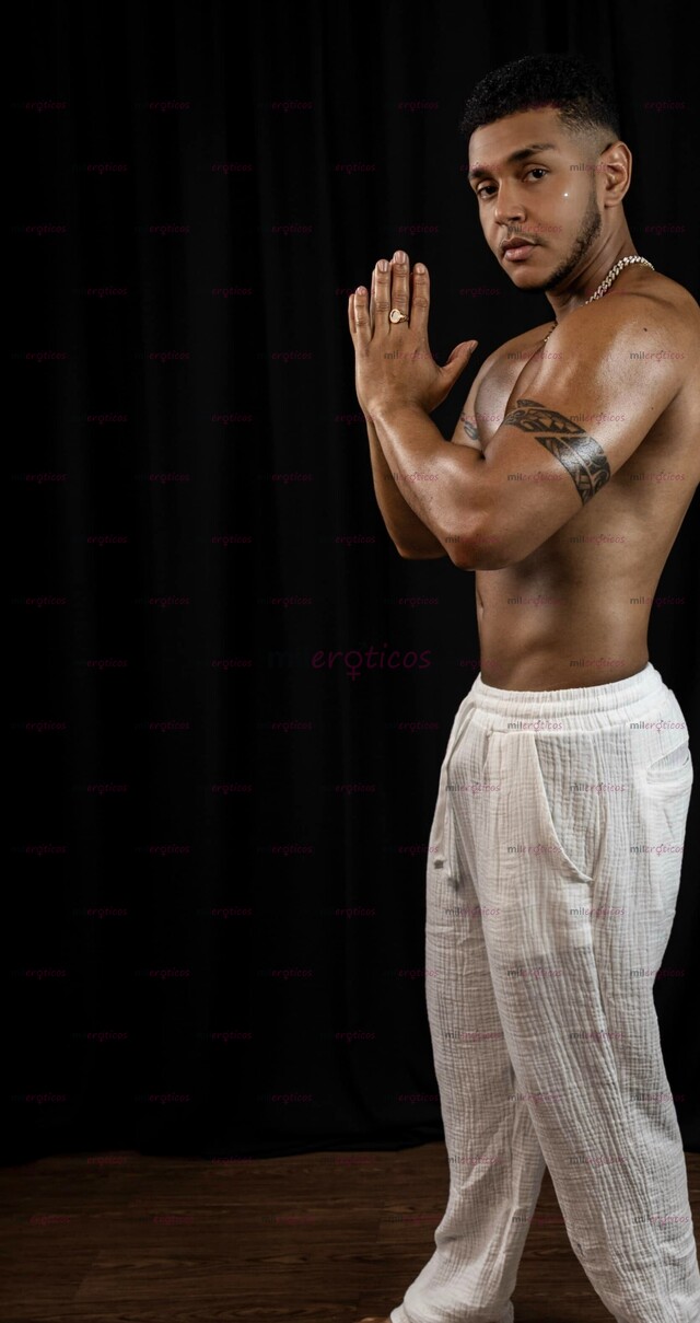 FOTOS DE MAYKOL CORVINS INTERNATIONAL MASSEUSE 22 CMS