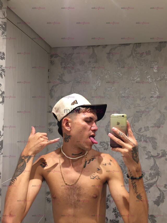 FOTOS DE VEGGON LECHERO DE 20 CM SOY MUY FOGOZO Y CALIENTE DISPUESTO A PASARLA RICO