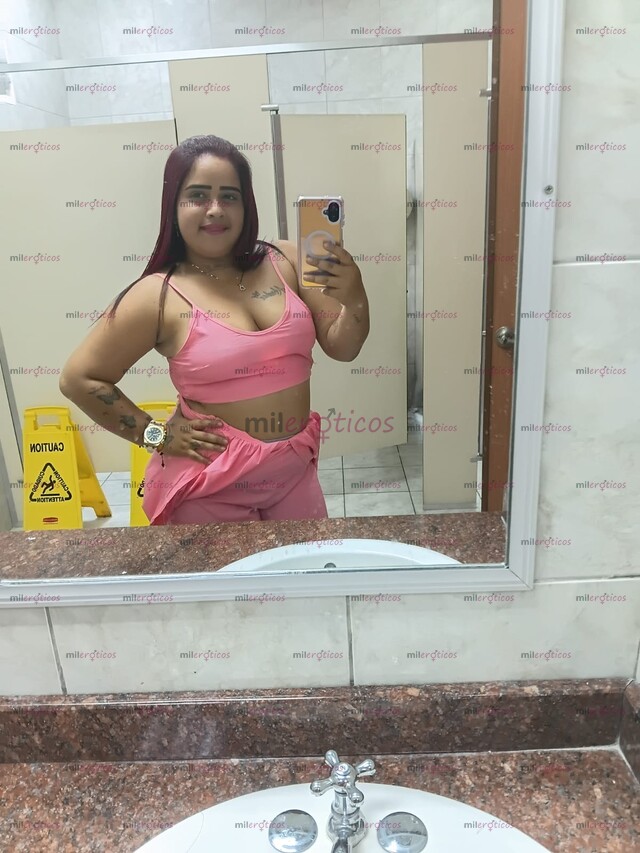FOTOS DE HOLA SOY RUBI UNA CHICA CURBI LÍNEA Y SEXY