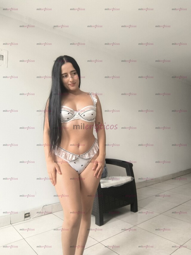 FOTOS DE LUNA CHIQUITA SENOS PARADITOS CURVAS ANCHAS. SITIO PRIVADO