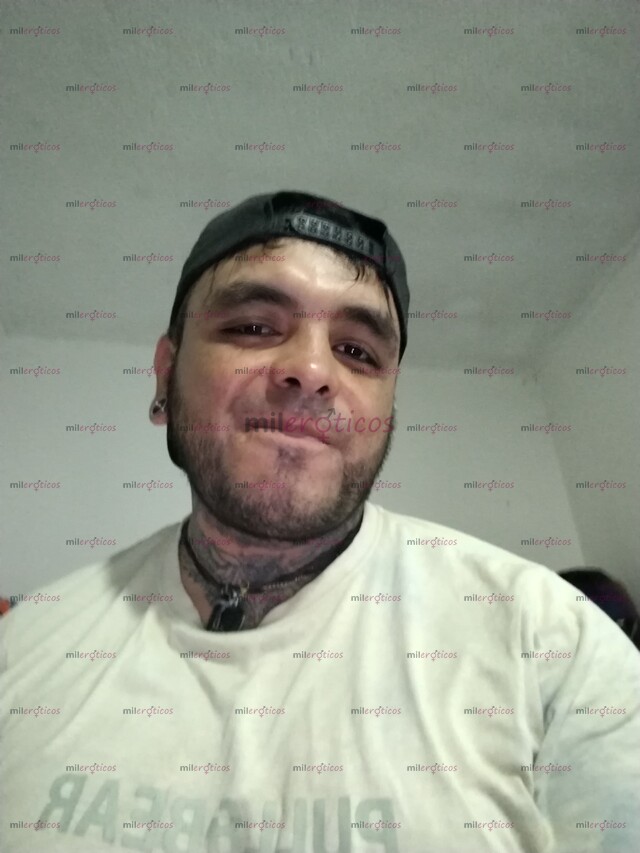 FOTOS DE MACHO HETERO TATUADO DURADERO CON LA VERGA MAS RICA DE TODO PLAYA DEL CARMEN