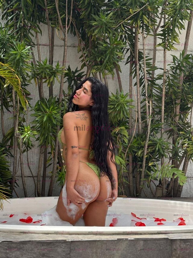 FOTOS DE MANUELA CALIENTE CULO REAL MORBO TOTAL SIN CENSURA FULL POV , VOZ , SQUIRT
