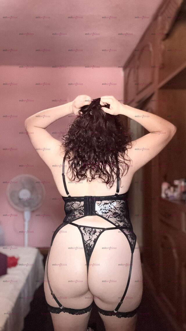 FOTOS DE HOLA BEBE SOY UNA CHICA SÚPER CALIENTE QUE LE ENCAJA COGER ARRIBA DE TI