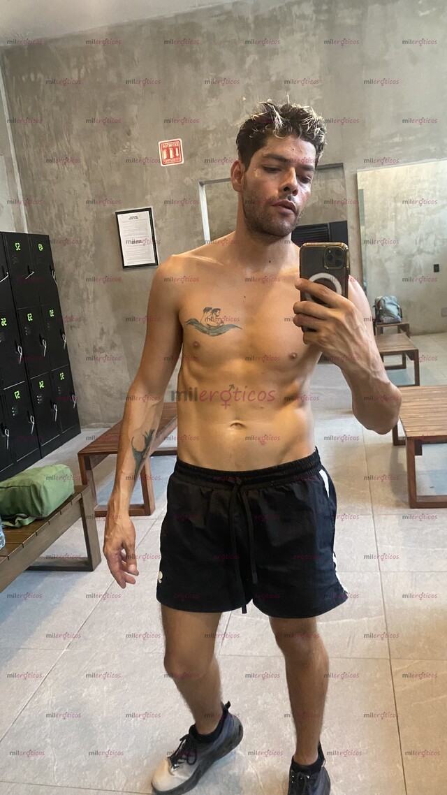 FOTOS DE NICO NAVARRO 8121756841 SESIONES PERSONALIZADAS