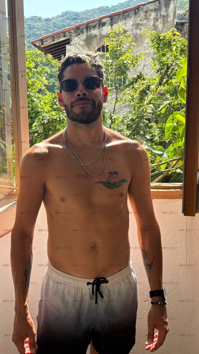 FOTOS DE NICO NAVARRO 8121756841 SESIONES PERSONALIZADAS