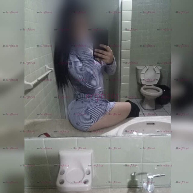 FOTOS DE DELIA,DELICIOSA Y SUCULENTA NENA, CON GANAS DE HACER MIL COSAS RICAS EN LA CAMA